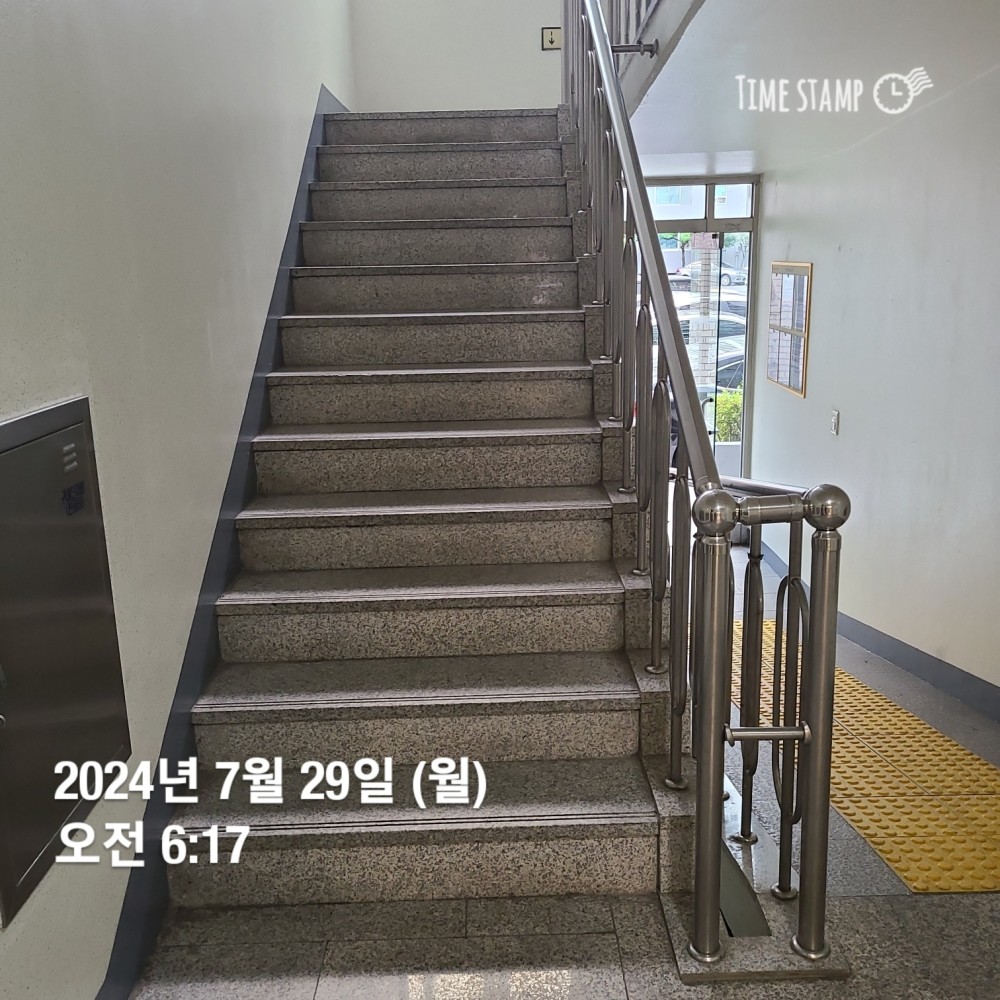 KakaoTalk_20240729_210036525_05.jpg