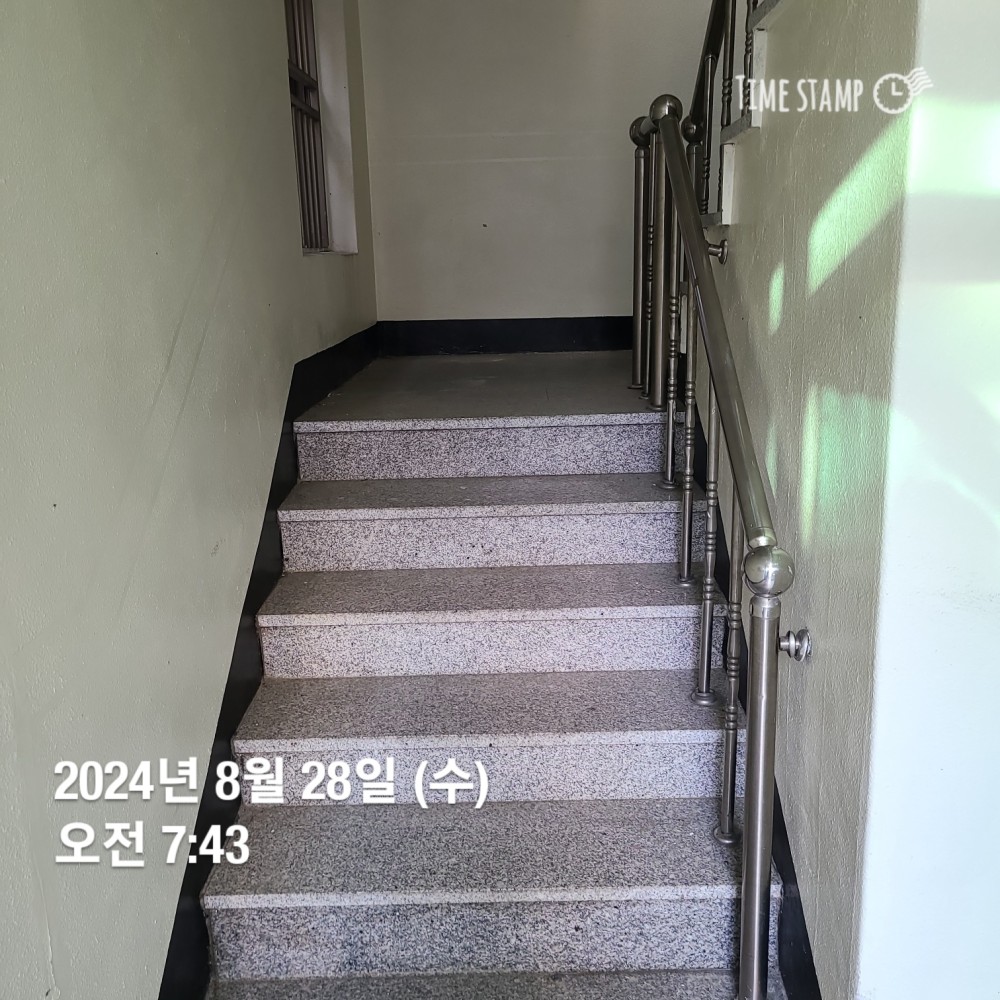KakaoTalk_20240828_222042188_07.jpg