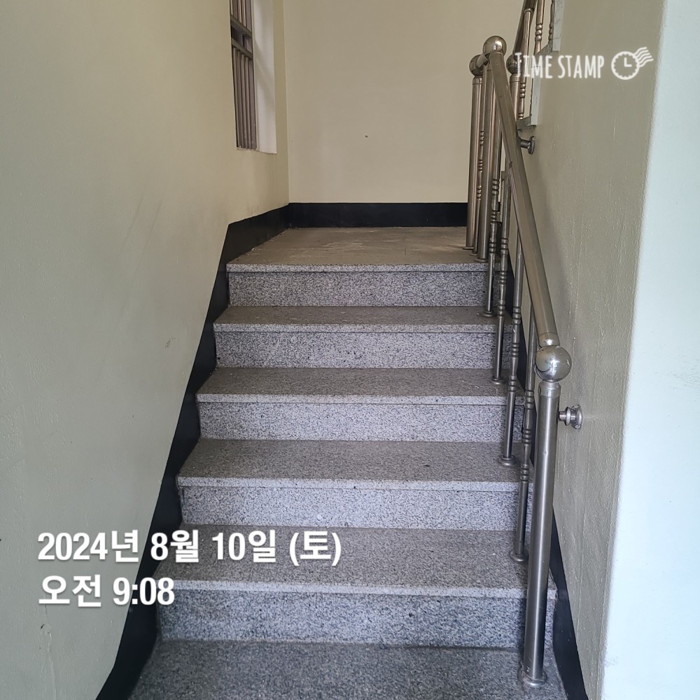 KakaoTalk_20240810_215757829_06.jpg