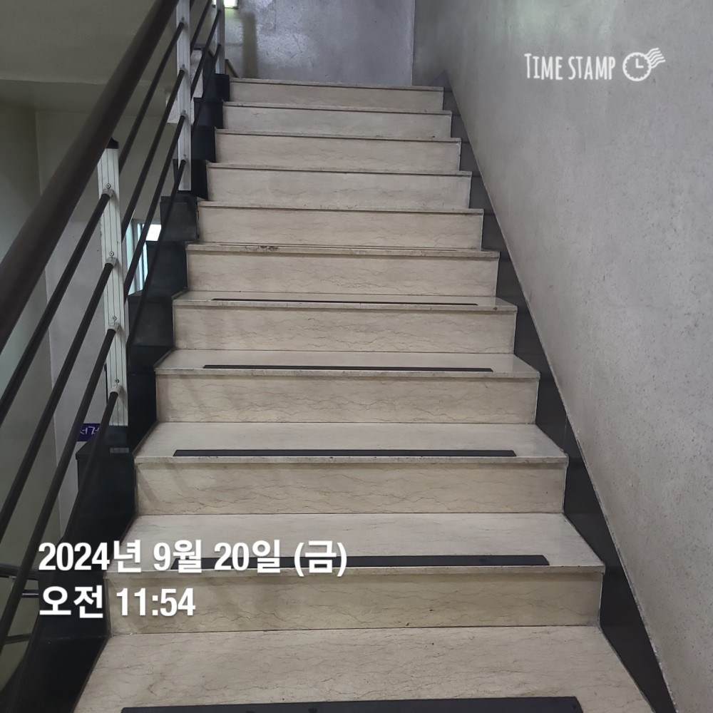 KakaoTalk_20240920_213537638_05.jpg