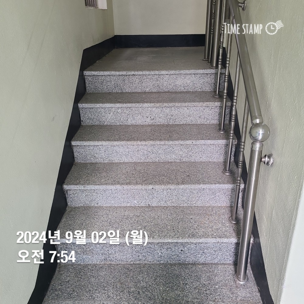 KakaoTalk_20240902_212637328_07.jpg