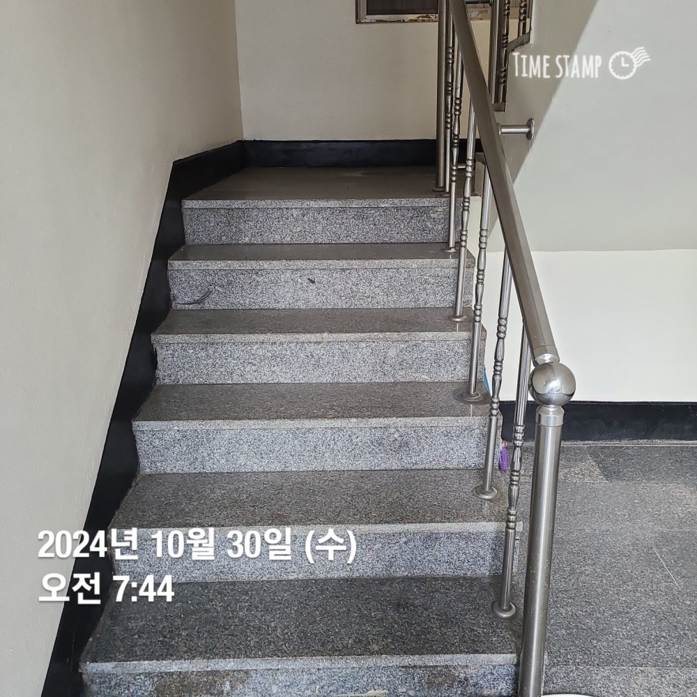 KakaoTalk_20241030_225104034_09.jpg