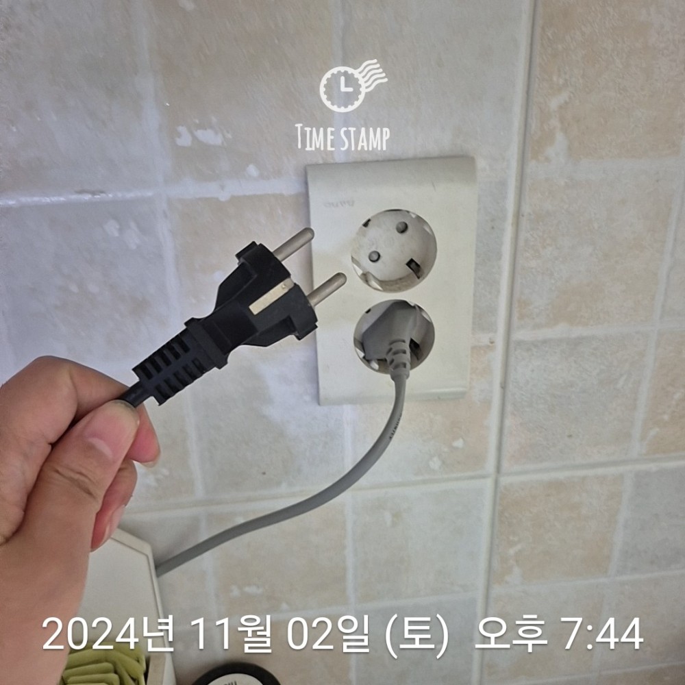 KakaoTalk_20241103_222443161_05.jpg