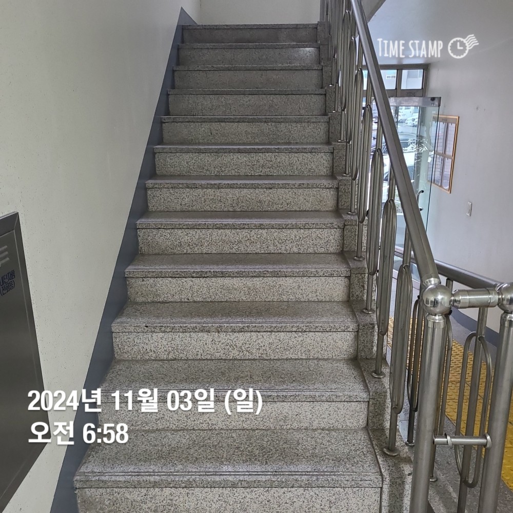 KakaoTalk_20241103_215821721_04.jpg