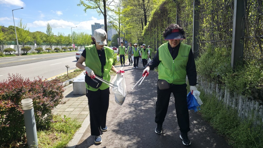 e733361cb4eff4508883724e582faa25_1776490179_8919.jpg