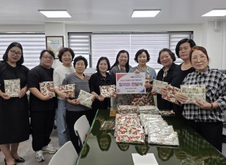 '토마토 프렌즈' 나눔 앞치마 전달식_9.15.게시글의 첨부 이미지